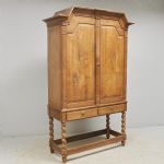 1713 2198 CUPBOARD